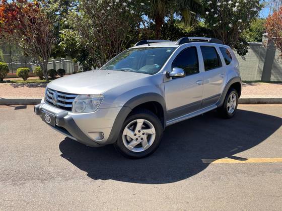 RENAULT DUSTER 2.0 DYNAMIQUE 4X2 16V FLEX 4P AUTOMÁTICO RENAULT DUSTER 2.0 DYNAMIQUE 4X2 16V FLEX 4P AUTOMÁTICO